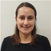 I am a chemist tutor for English schools students, near Köln.